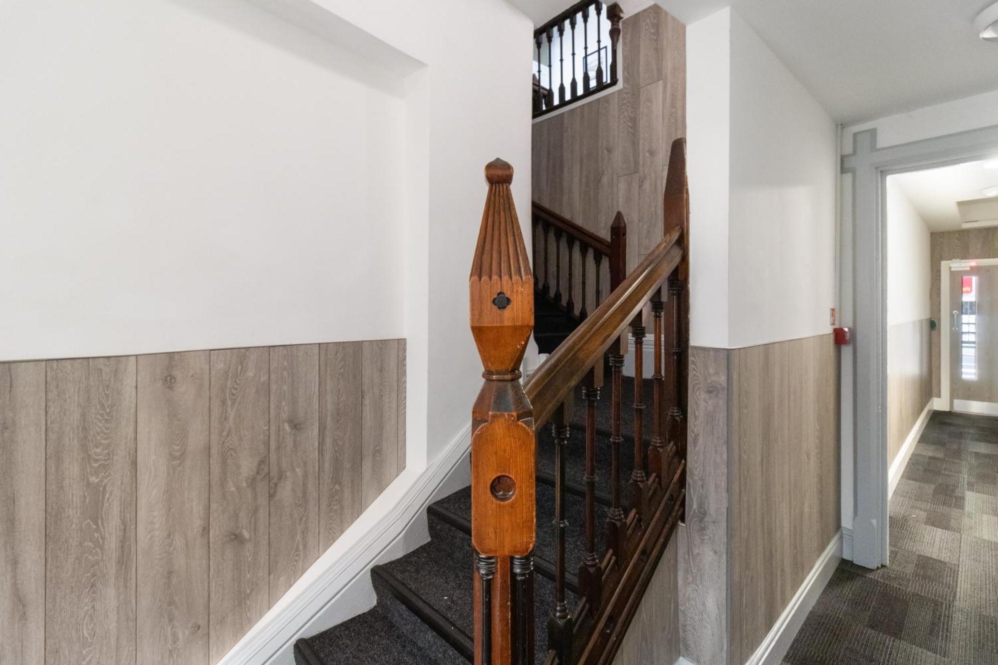 Whiskawaystays - Foregate Street - Apartment 4 Устър Екстериор снимка