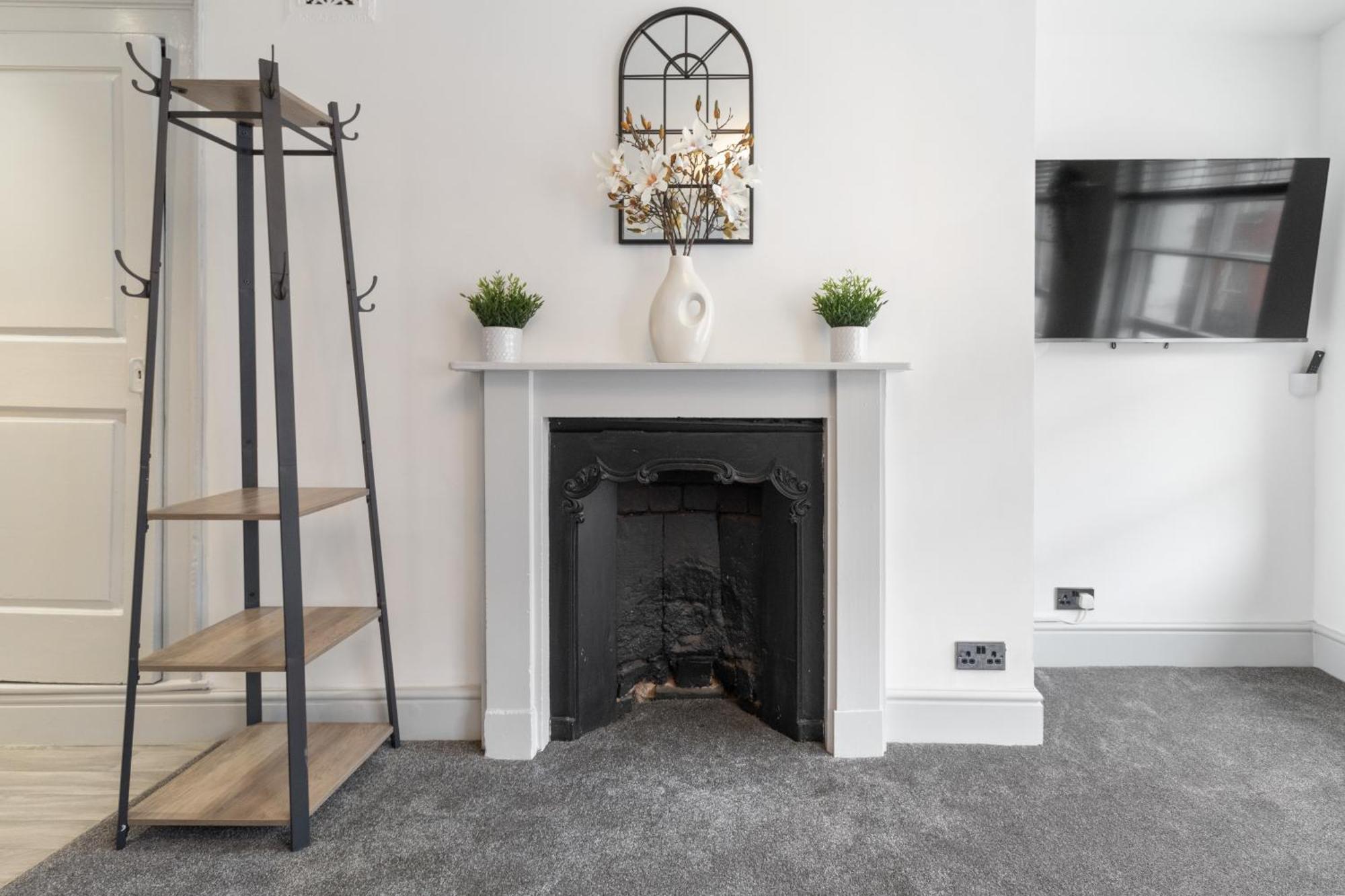 Whiskawaystays - Foregate Street - Apartment 4 Устър Екстериор снимка